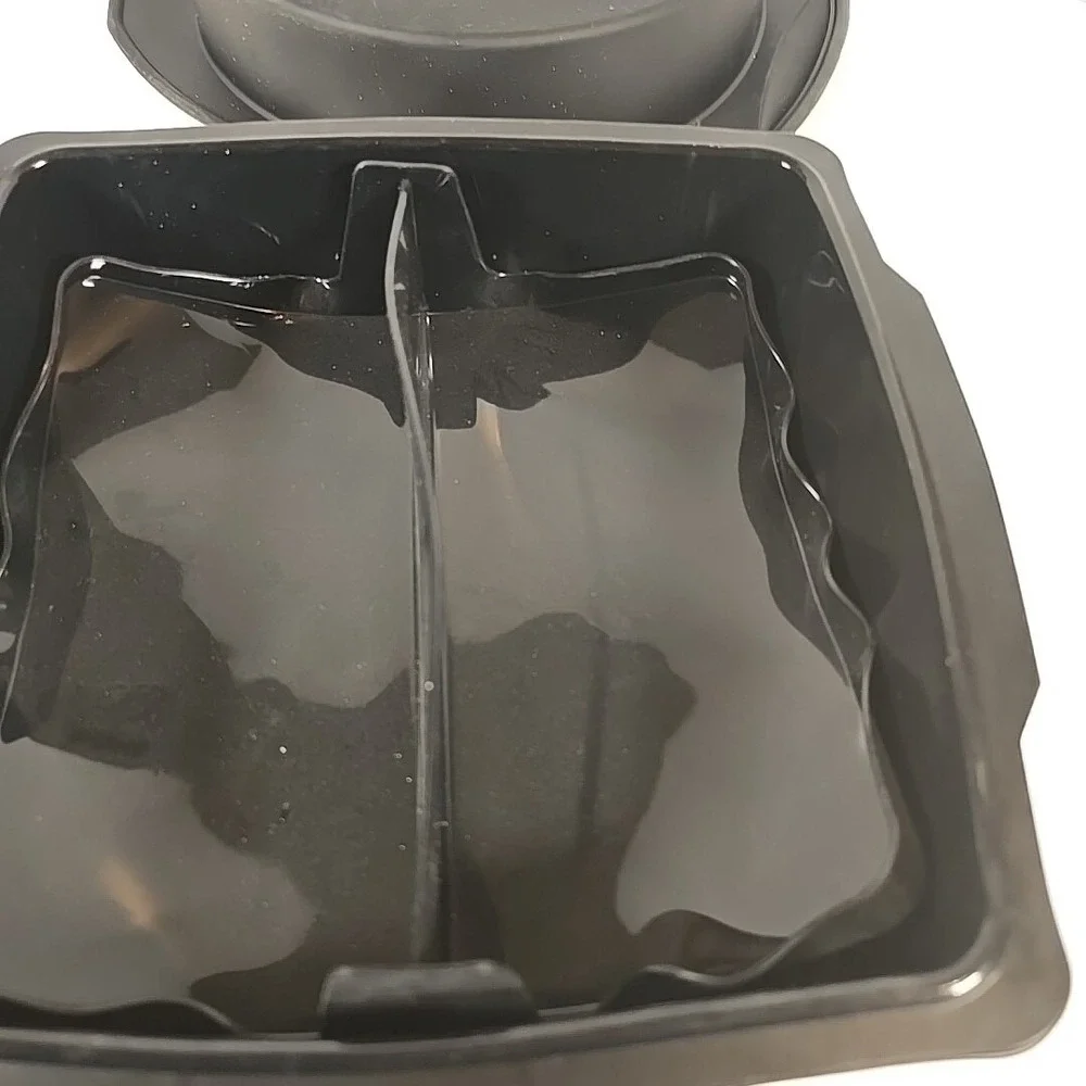 NuWave Silicone Bakeware Baking Set 8x8 Pan Divider Ring & 9